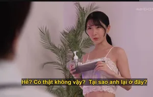Cô trưởng phòng không mặc áo lót và anh nhân viên may mắn